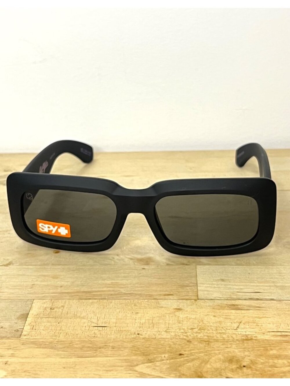 NEW Spy Slayer Happy Lens Black Rectangular Sunglasses With Box & Pouch - Picture 1 of 6